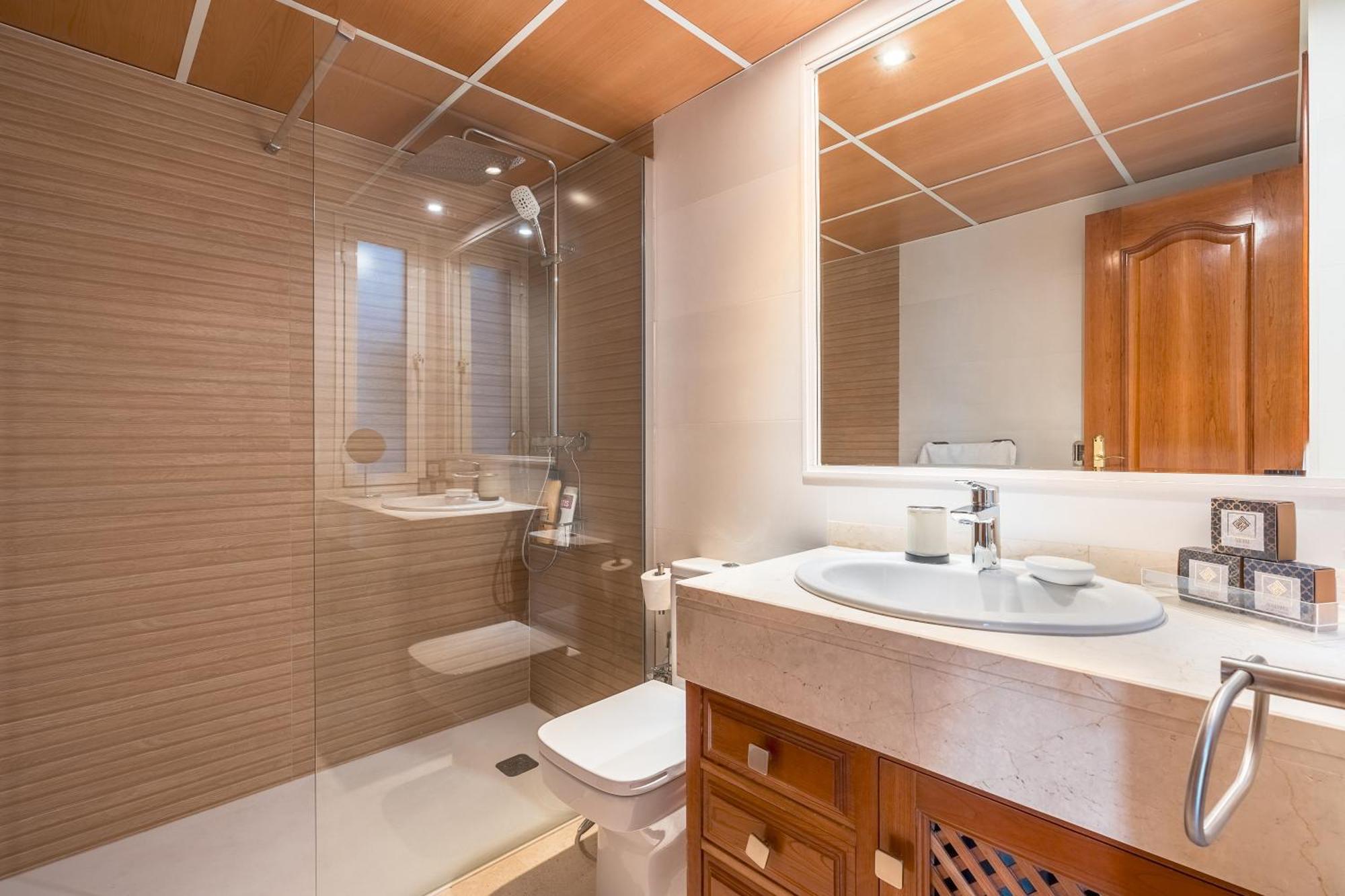 Apartamento Aravirma 格拉纳达 外观 照片